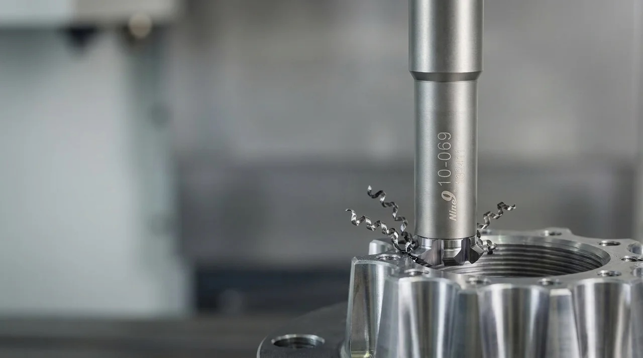 Nine9 MCC Mill: Wendeplatten-Werkzeug für Entgraten und Gewindefräsen